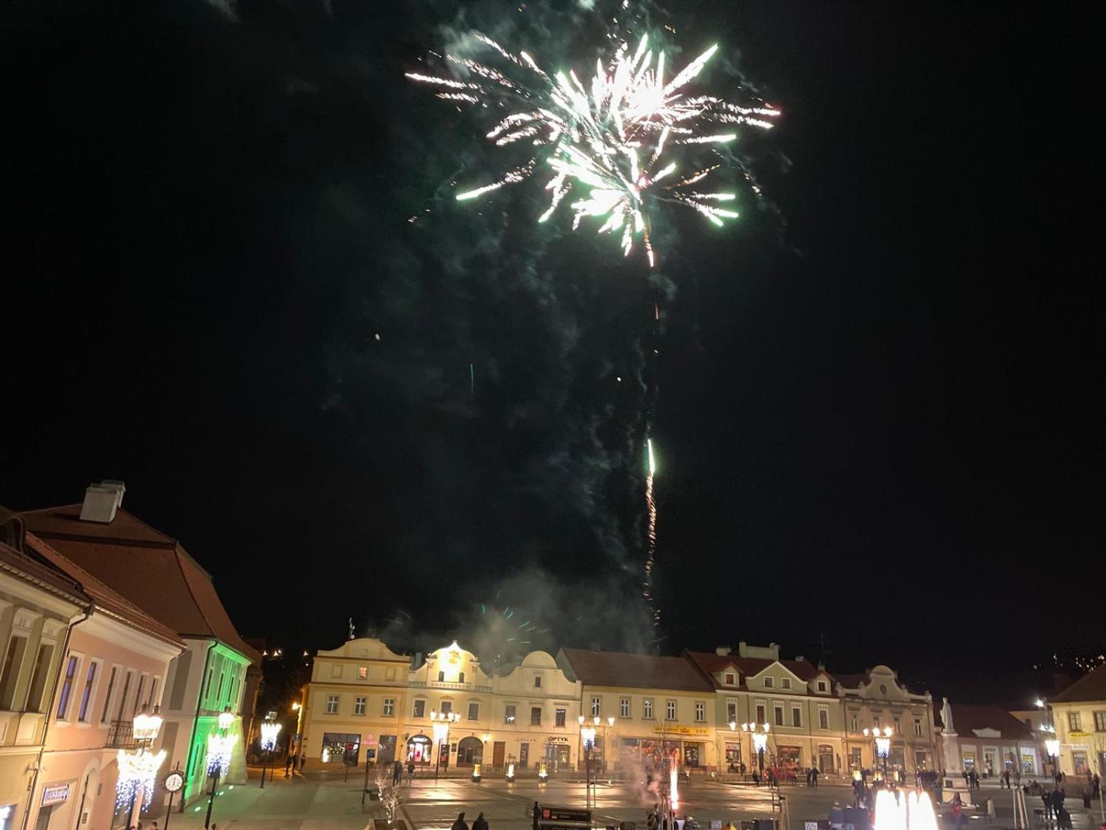 Apartament Studio Z Widokiem Na Rynek บอชเนีย ภายนอก รูปภาพ